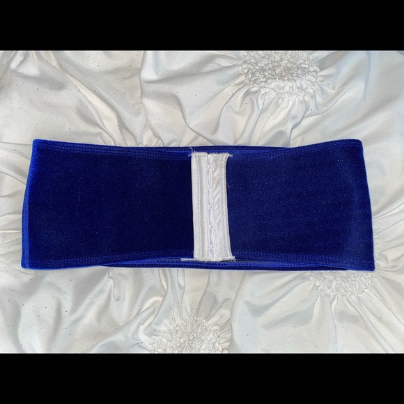 Blue Velvet Hoaka Swimwear Bikini - S - Picture 4 of 6